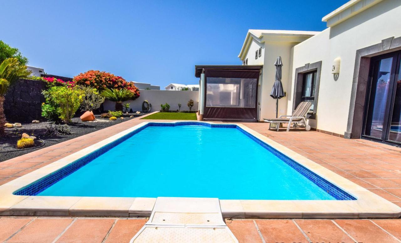 216 - Villa Helena by Villas Now Ltd Playa Blanca  Exterior foto