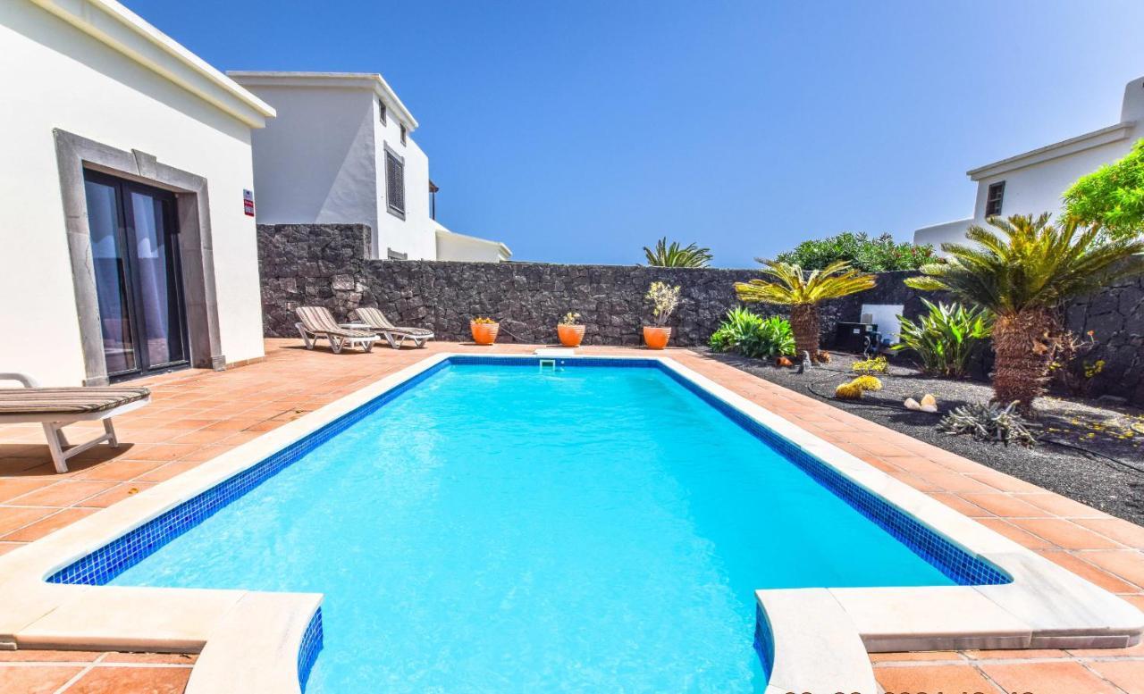 216 - Villa Helena by Villas Now Ltd Playa Blanca  Exterior foto
